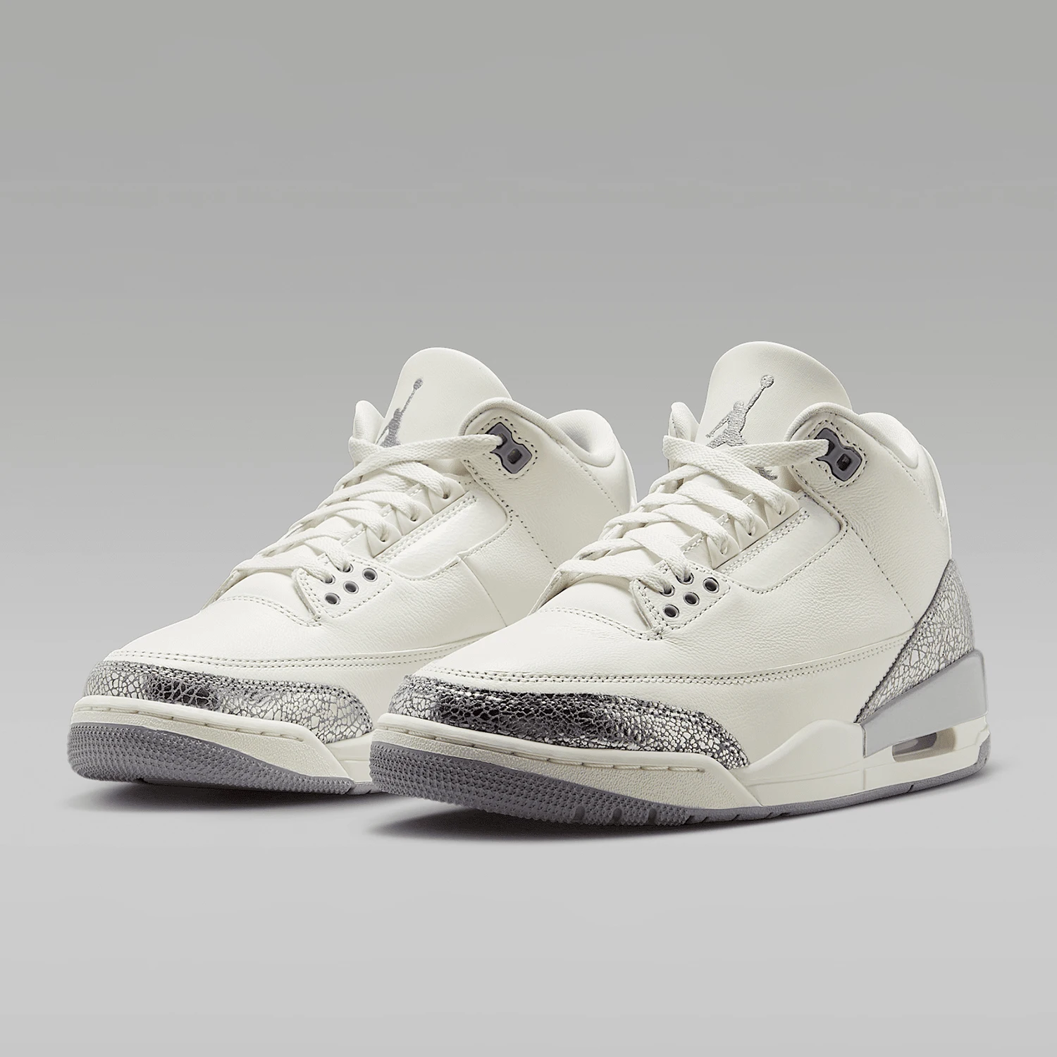 حذاء كرة السلة Nike Genuine Jordan للسيدات متوسط الجودة CK9246-100