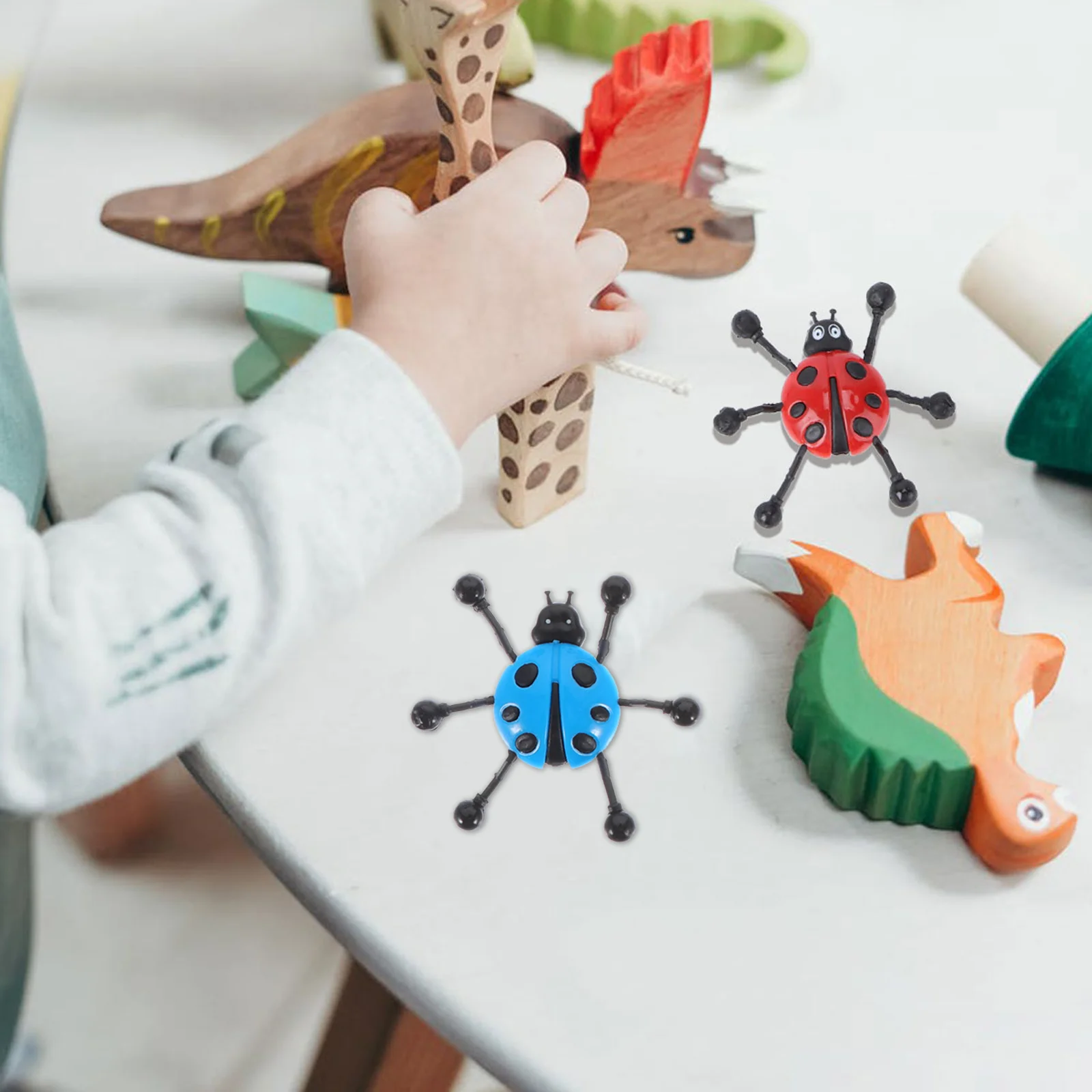 12 pezzi di parete da arrampicata coccinella giocattolo per bambini giocattolo giocattoli appiccicosi vetro creativo strano trucco per feste bambino