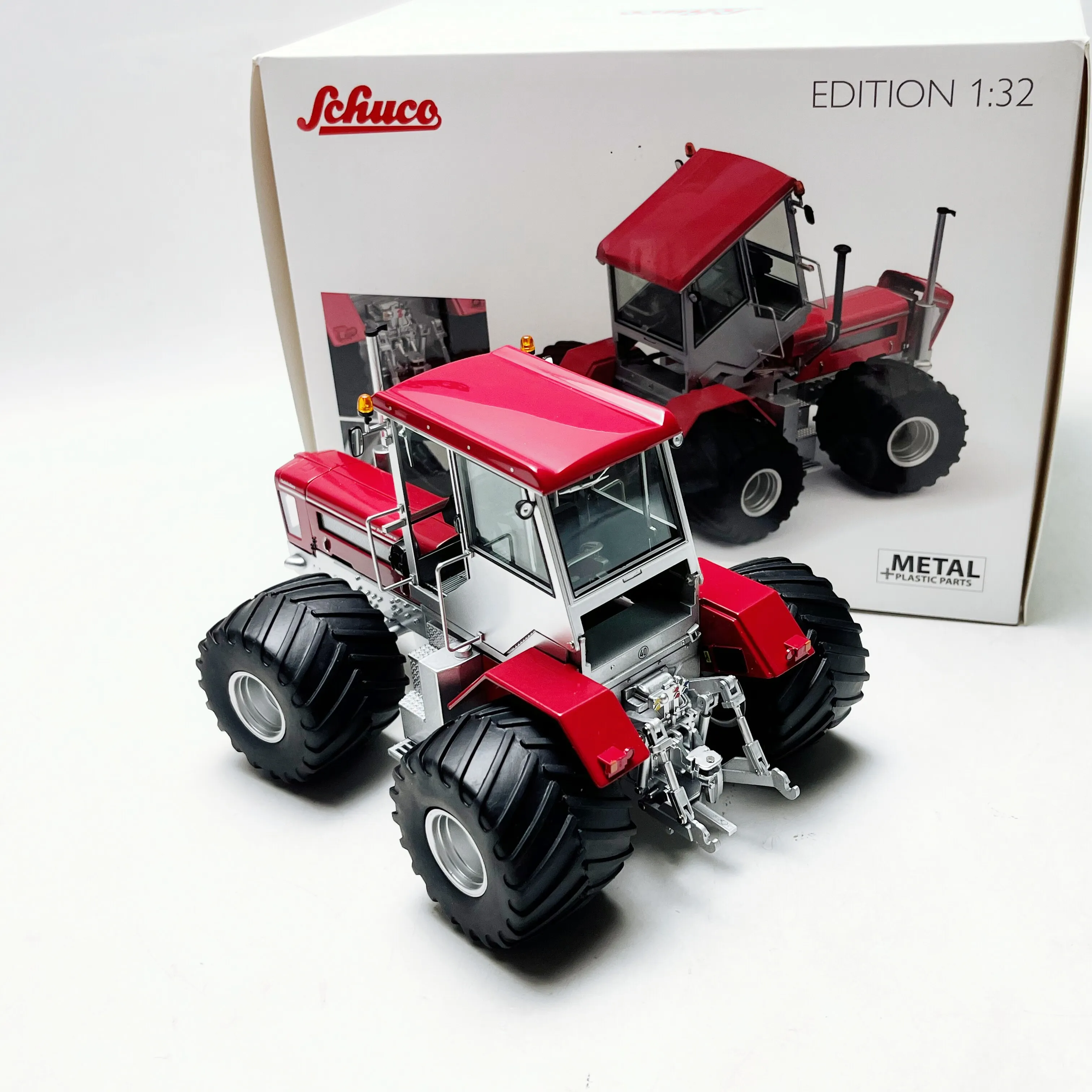 Diecast Schuco 1/32…