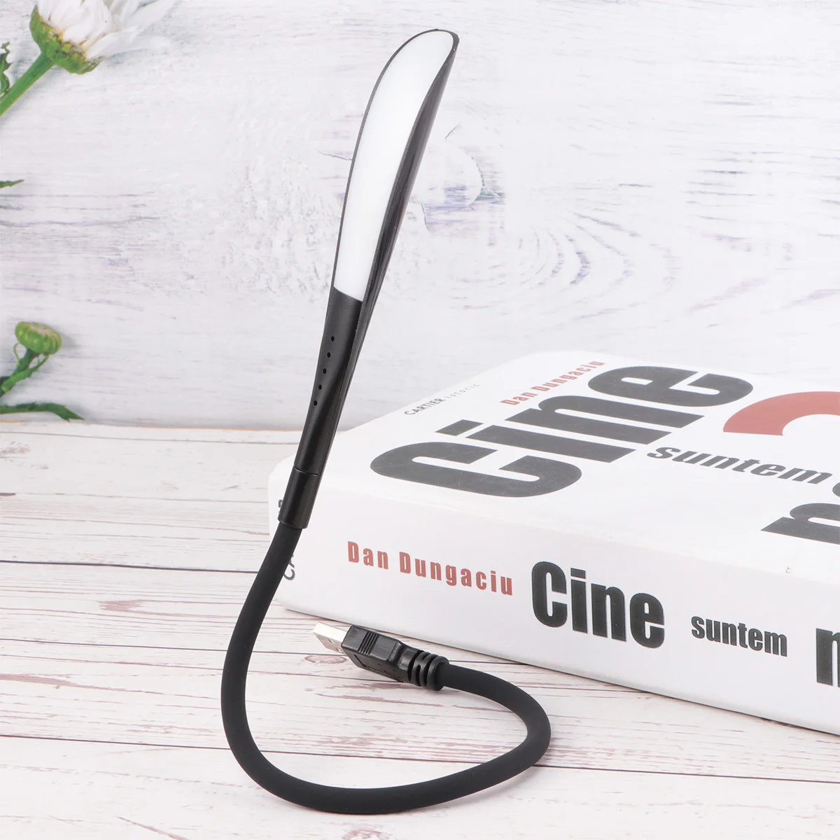 مصباح التحكم باللمس USB ضوء الليل مصباح Led أسود لغرفة النوم والكمبيوتر المحمول والكمبيوتر المحمول مادة ABS من السيليكون موفرة للطاقة حديثة #1