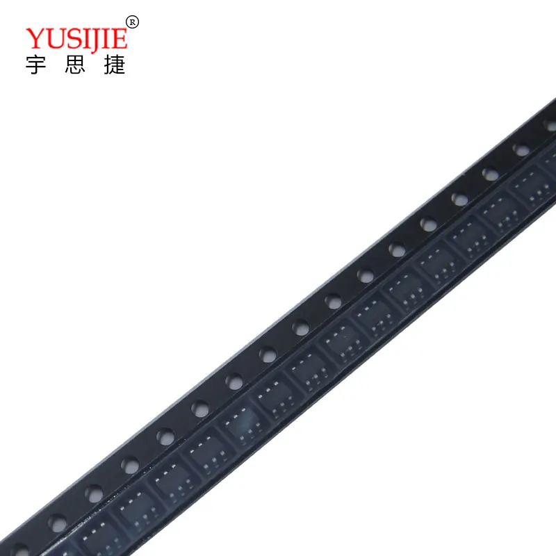 YUSIJIE-B247 LED driver ic 3 flashing light colorful flashing chip RGB button trigger to switch 8 flashing modes to change color