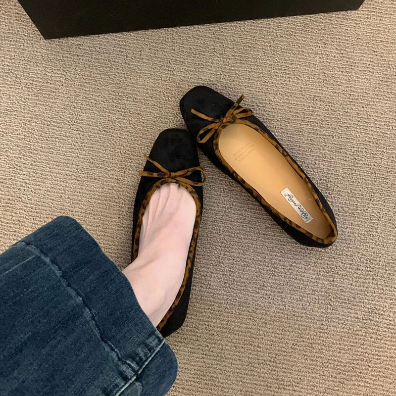 Weiche Damen-Flats mit Schuhen, neu im Frühling und Herbst, flache modische Schuhe mit Schmetterlingsknoten für Damen, Slip-On-Schuhe. – Detail 3