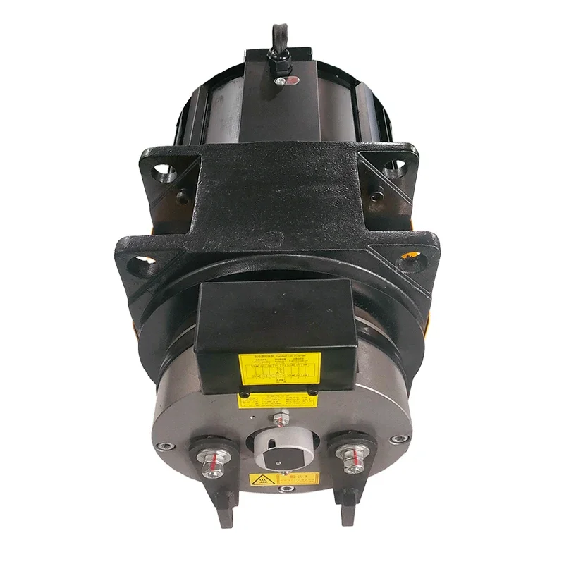 China Elevator Spare Parts Motor Superior Technology Elevator Traction Machine Manufacturer