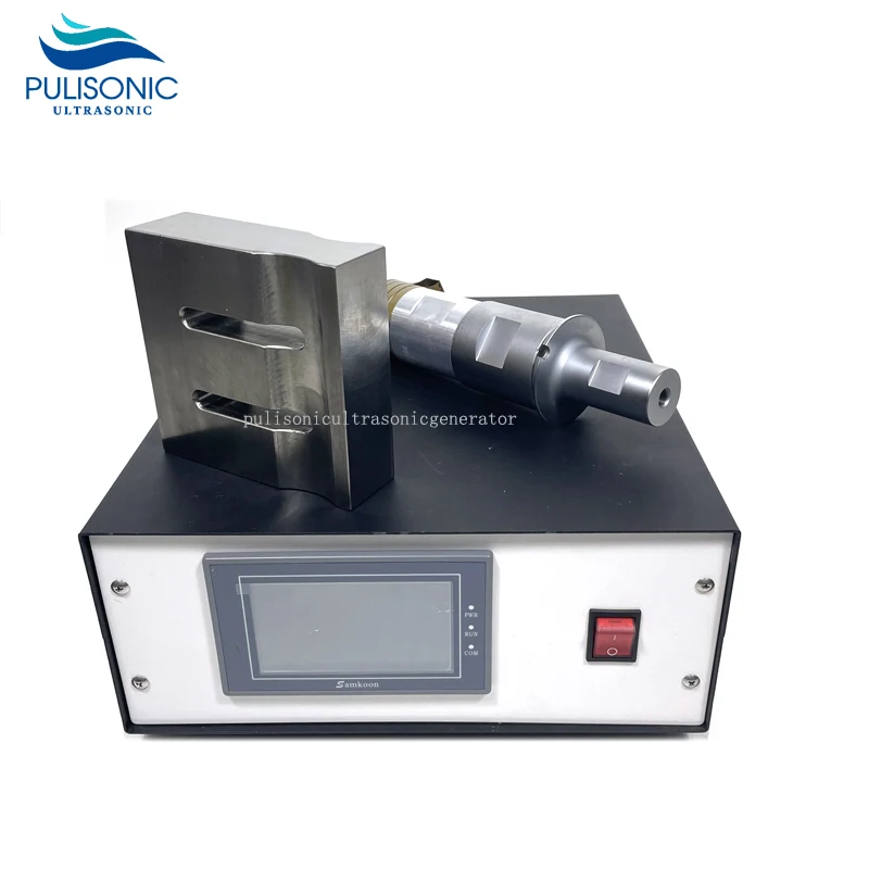 15K 2000W Digital Ultrasonic Generator And Transducer Horn For Industrial Plastic Welder