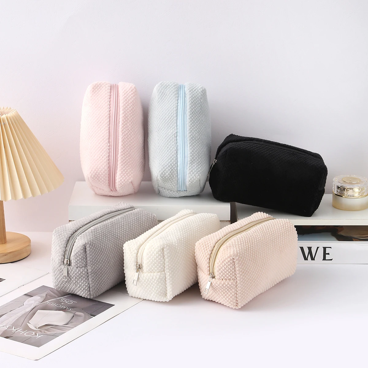 1pc Large Capacity Pencil Case - Simple Solid Color Personalized Design Pencil Case Spacious Well-organized Pencil Case For Back