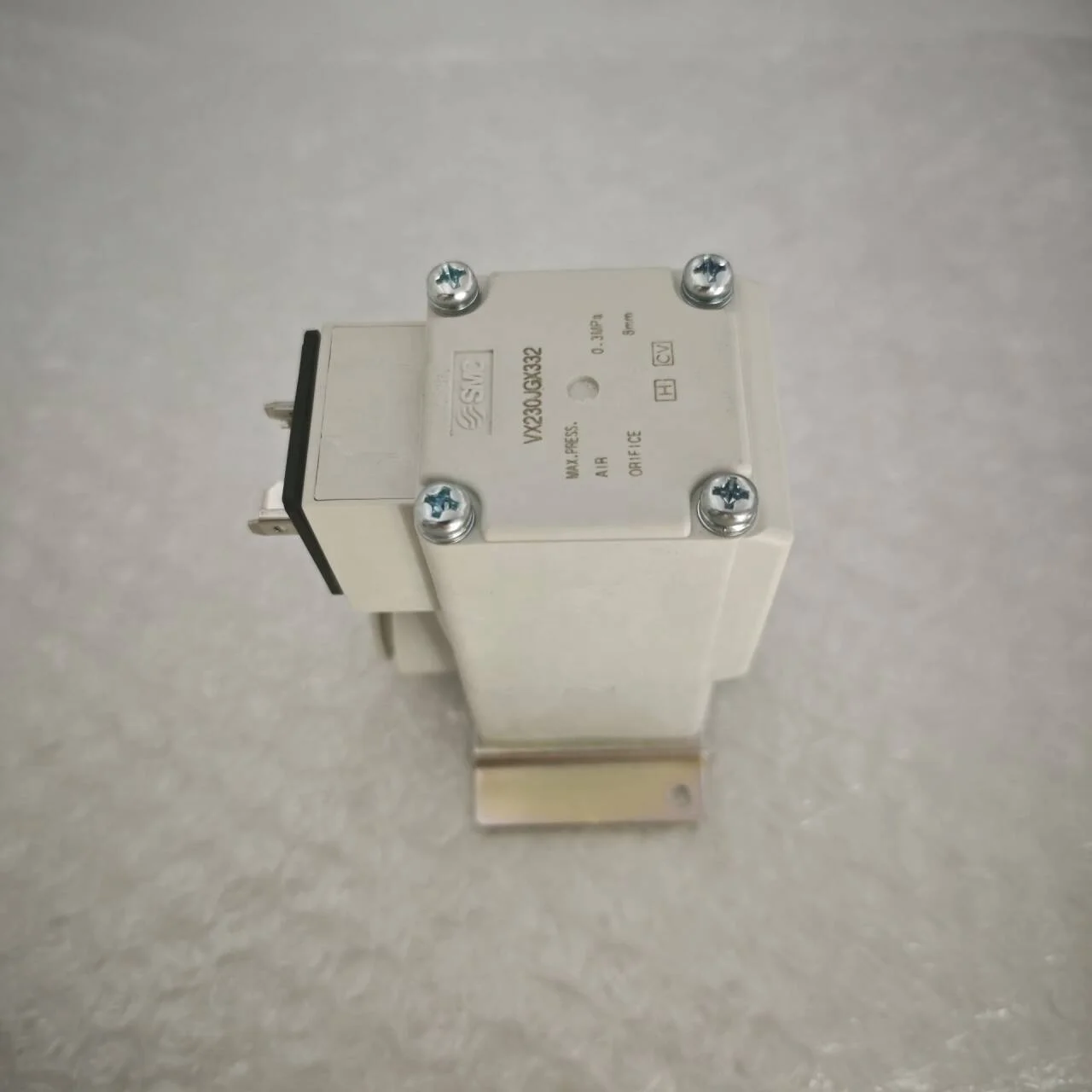 الأصلي SMC حقيقية المباشر المفعول الملف اللولبي صمام VX230JGX332 VXA2250G-03-1-B صمام الملف اللولبي ثنائي الاتجاه