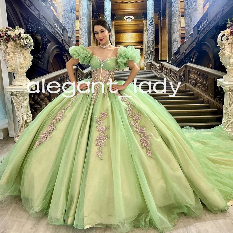 Vestidos de Quinceañera de princesa Verde menta, hombros descubiertos, apliques de encaje, cuentas escalonadas, mascarada, dulce 15 vestidos de fiesta