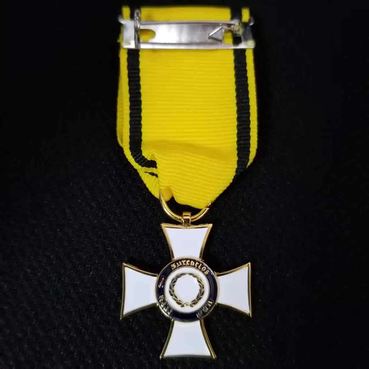 Réplica de medalla cruzada clásica, colección de insignia militar de alta calidad, recuerdo, medalla de metales Vintage, broche, Buen regalo creativo