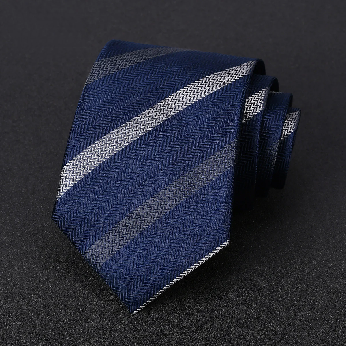 High-quality Luxury 8 CM New Stripe 100% Silk Tie for Men Brand Designer Business Suit Dresses Necktie Male Wedding Party