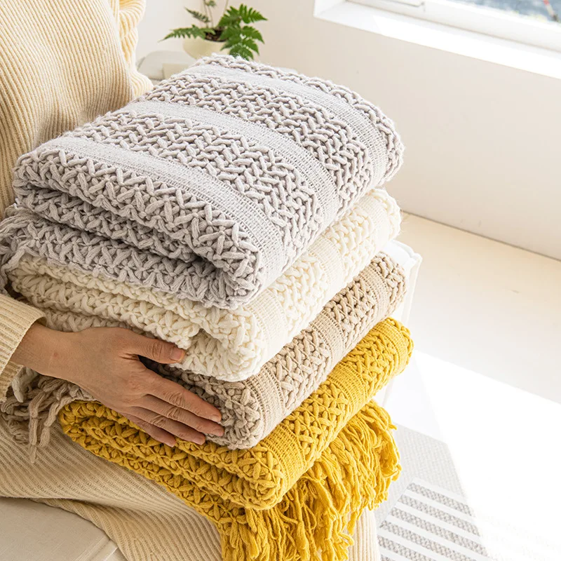 Knitted Throw Blanket with Tassels Hollow Out Knit Woven Decorative Bed Throws Soft and Lightweight Throw Blanket for Sofa,Chair