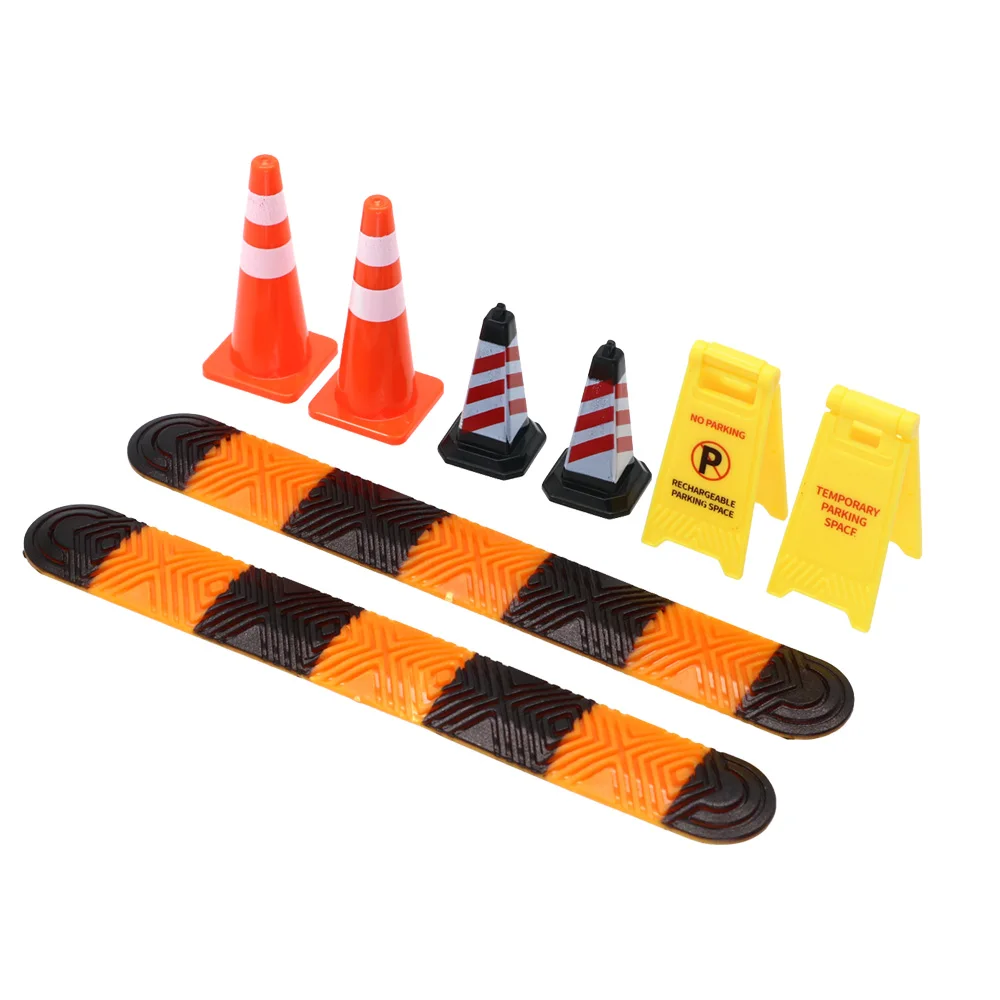 1/18 1/24 Climbing  Car Mood Piece Speed Bumps Ice Cream Cones Warning Signs Model Car Scene Accessories for Scx24