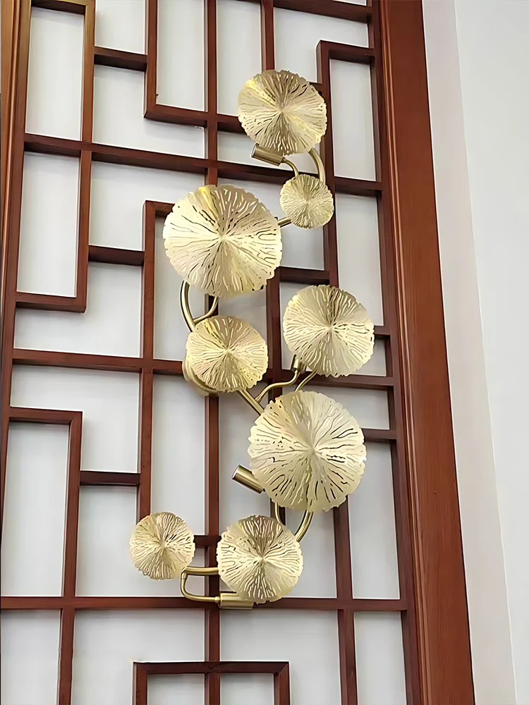 

Скандинавская настенная лампа в виде листьев лотоса, золотого цвета, В индустриальном стиле, ретро, настенный фон для гостиной, спальни, коридора, декоративная лампа