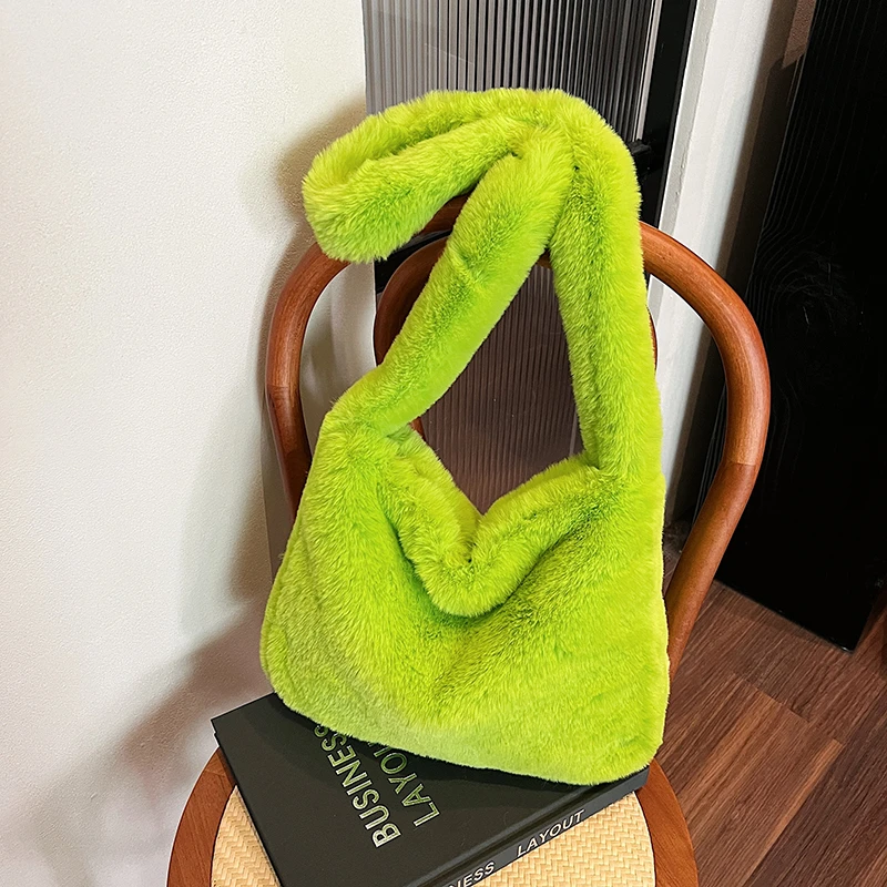 Green Design Plush Shoulder Bag For Women Fashion Chain Handbag Underarm Shopper Purse Winter Clutch Soft Fluffy Crossbody Bag