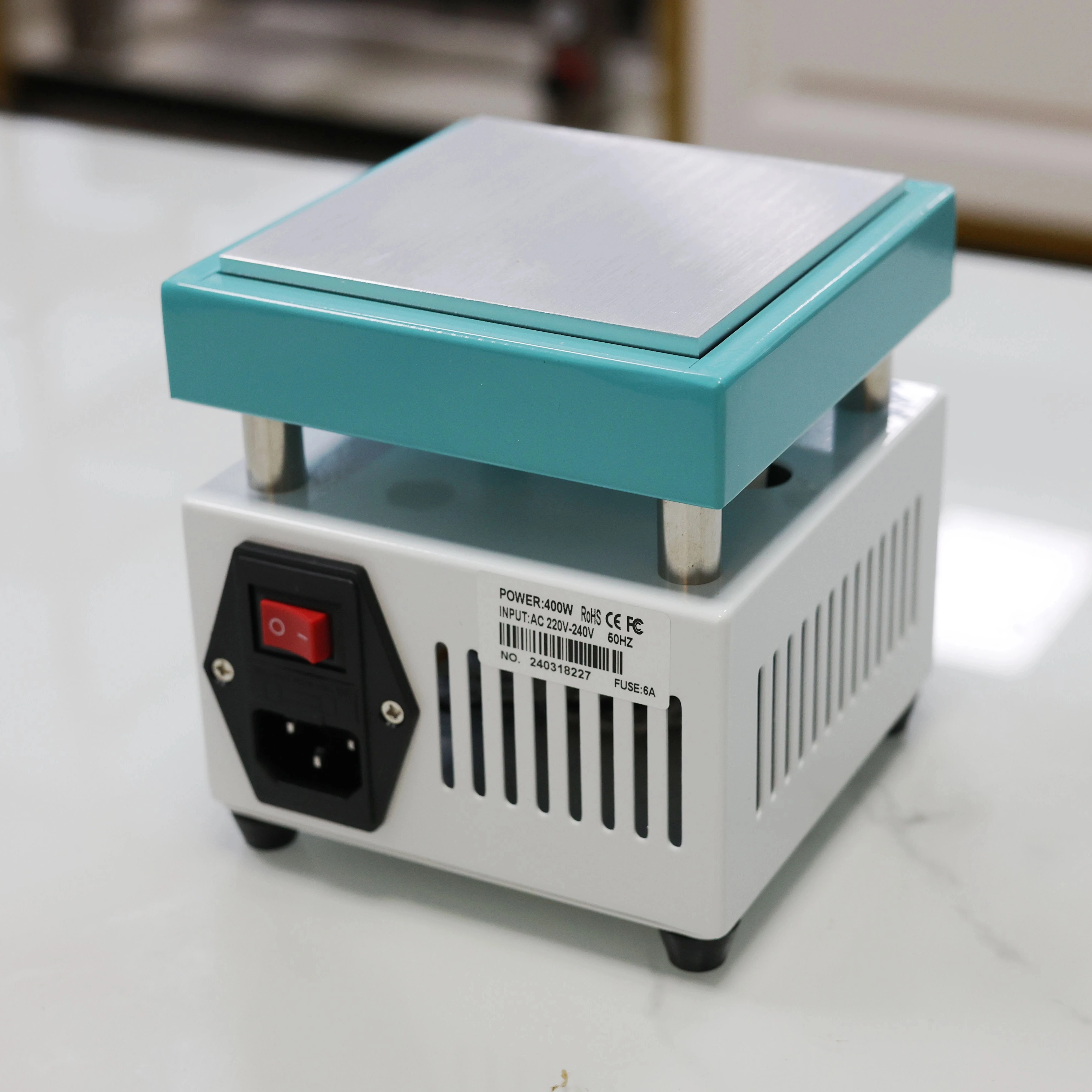 

Constant temperature preheating heating table 946-1010 BGA PCB Hot Plate