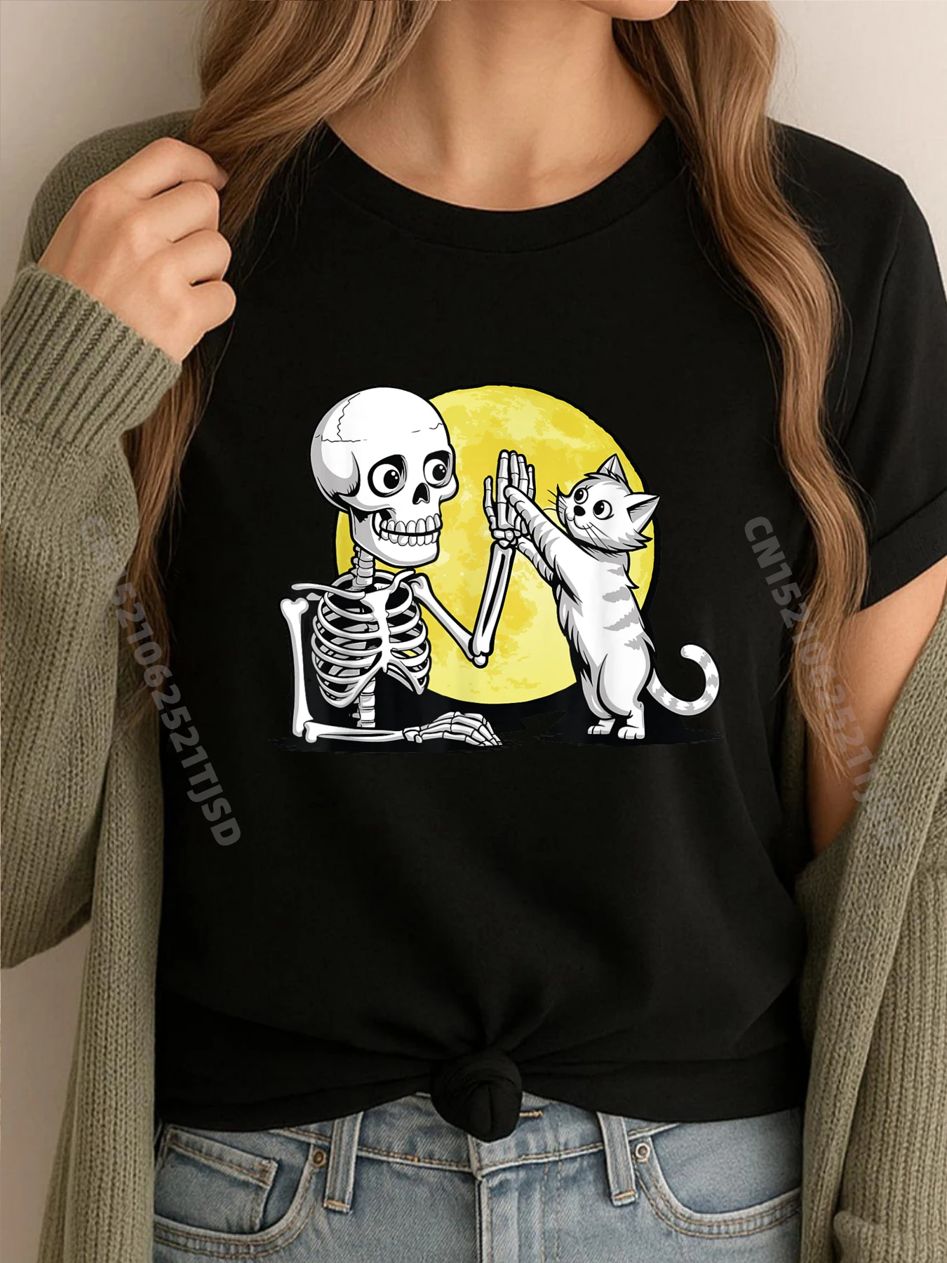 

Skeleton With Cat Halloween Costume Spooky Skull Cat Lover Shirts Graphic Tee Man Clothes Happy New Years
