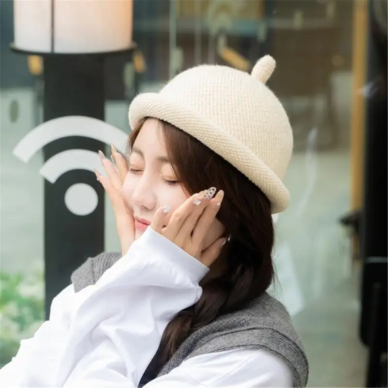 

L5YA Japanese Warm Brimless Hat with Roll Brims for Women and Girl Winter Wear Pullover Hat Outdoor Activity Headwear