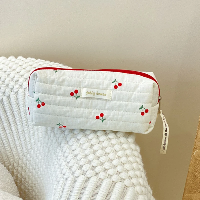 Quilted Cotton Ladies Travel Storage Bag Retro Cherry Women\'s Cosmetic Bags Cute Design Girls Pencil Case Makeup Bag Handbags