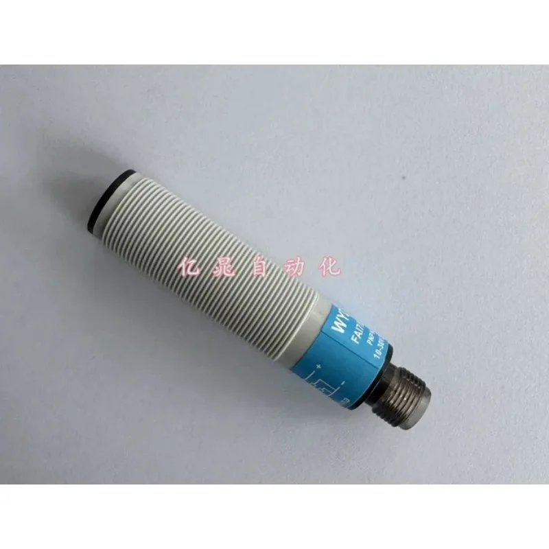 

Датчик приближения CM30-25NAP 16BAP 16BPP 16BNP 25NPP 25NNP-KW1 EC1 EW1 и аксессуары
