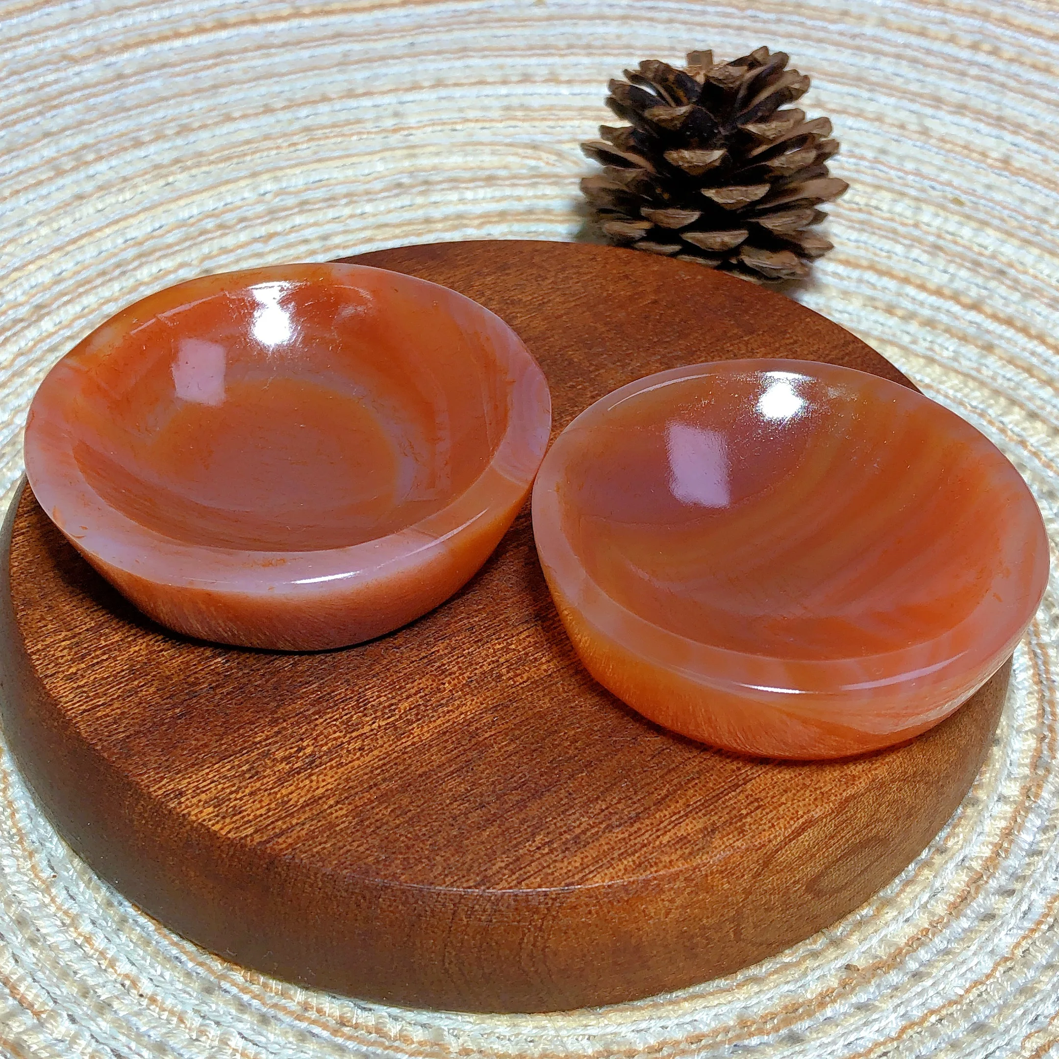 Natural Crystals Sardonyx Bowl Circle Pattern Office Decorations Prismatic Ornament Room Decor Ore Mineral Energy