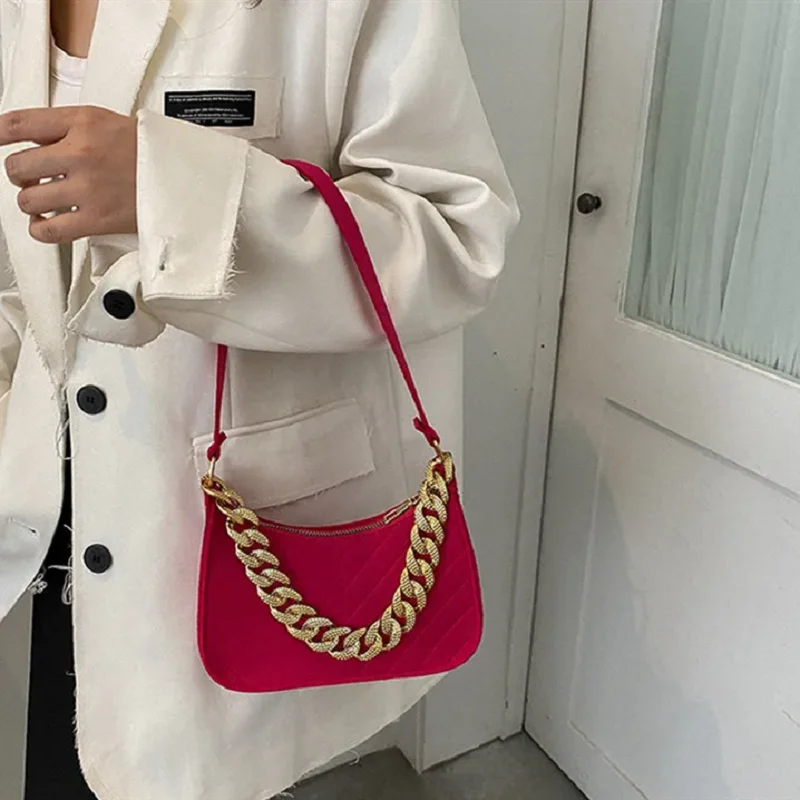 Women New Crocodile Pattern Felt Metal Chain Handbags Shoulder Bag Fashion Ladies Armpit Bag Retro Casual Tote Small Clutch