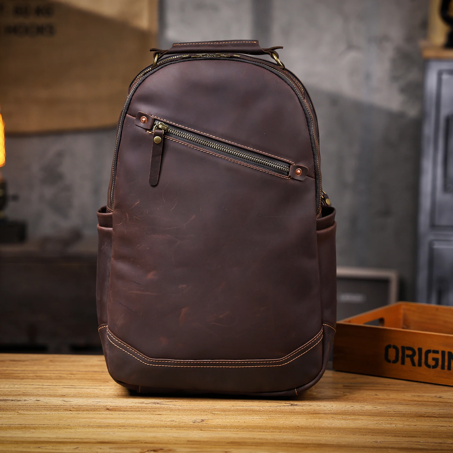 Vintage handgefertigter Rucksack aus hochwertigem Echtleder für Herren, Leder-Laptop-Umhängetasche, Crazy Horse Schultasche, modisch für Männer – Detail 22