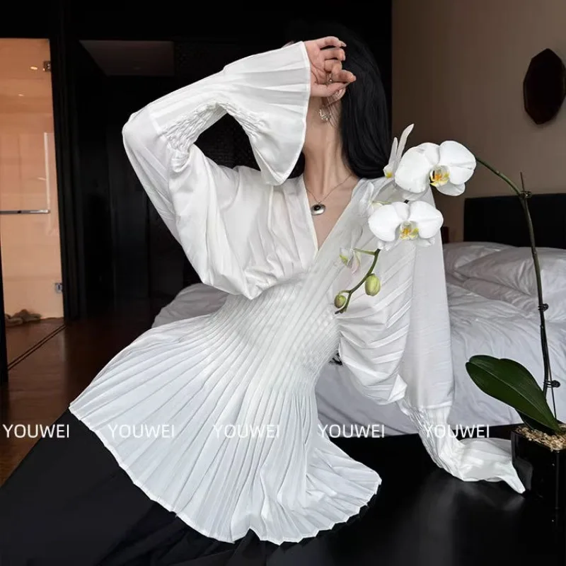 Women's Spring/Summer Top Shirt Bell Sleeves Retro Simple Comfortable Loose Casual Design Fashion Advanced Soft Niche Versatile