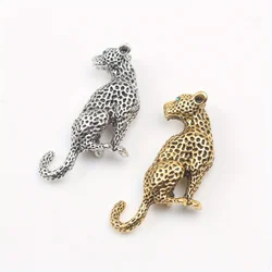 New Brooch Vintage Anti-slip Corsage Women's Luxury Clothing Accessory Leopard Pin