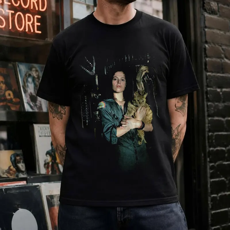 Alien Movie 1979 Graphic T-Shirt Retro Sci-Fi Ellen Ripley Newt Horror Xenomorph Unisex Vintage Style Short-Sleeve Tee S-6XL