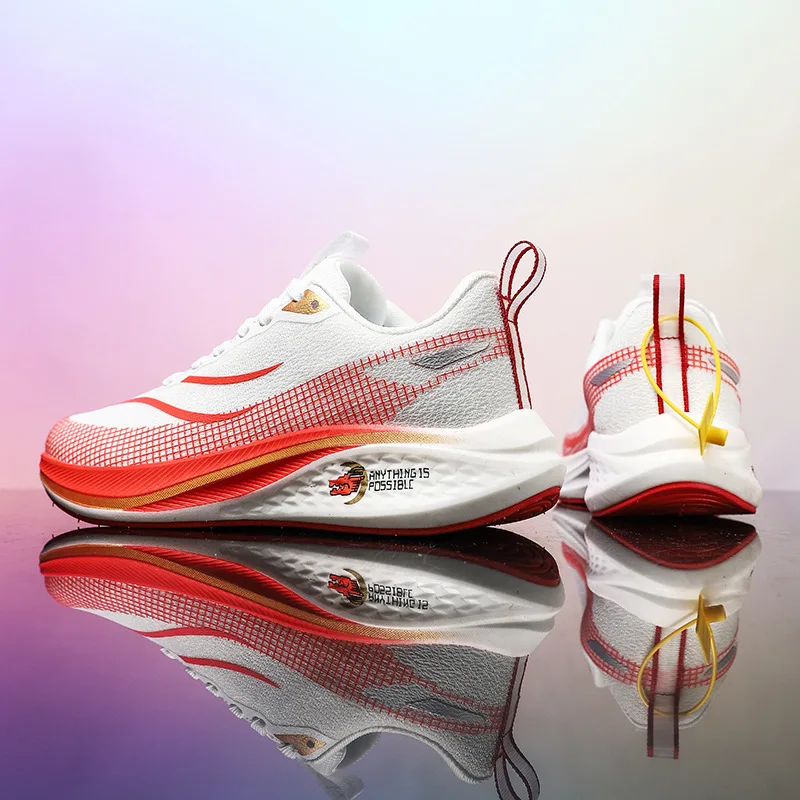 

Весенне-осенние новые мужские кроссовки для спорта и отдыха на открытом воздухе, дорожная обувь в парном стиле с цветными блоками, сияющая ночью