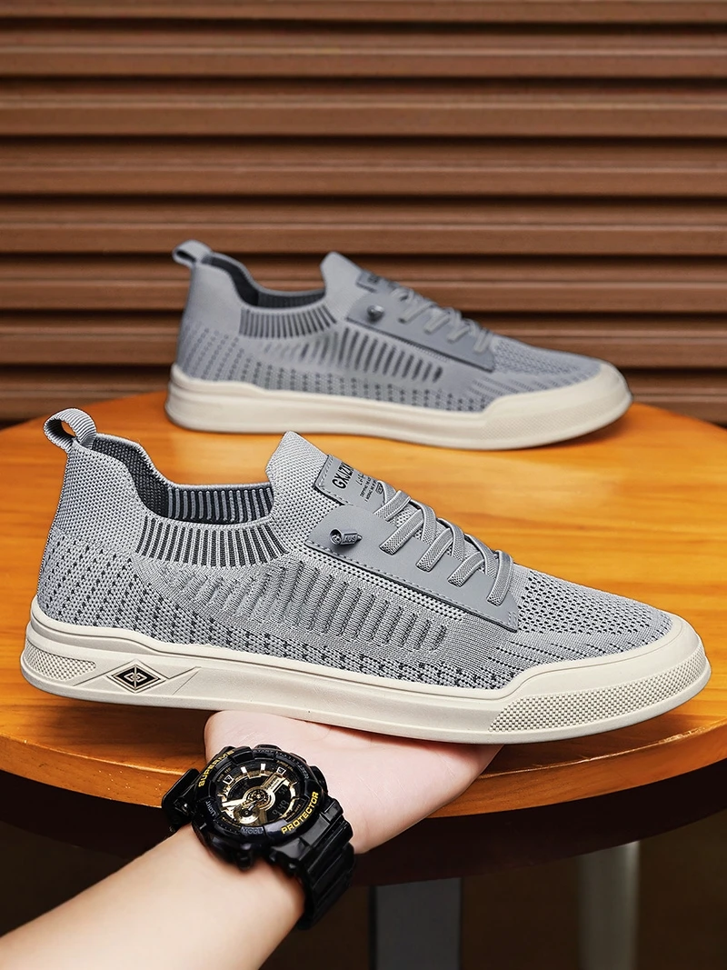 

Men's Summer Breathable Running Shoes Outdoor Sports Lightweight Soft Bottom Anti-slip Deodorant Fly Knitting Mesh Upper