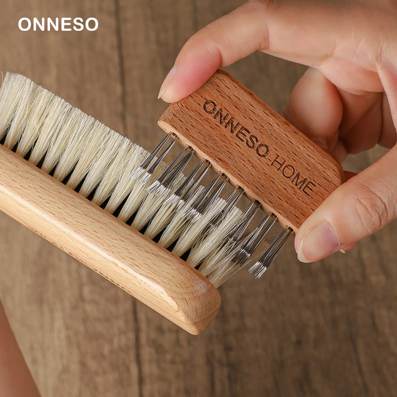 Brush cleaner Steel wire and wooden handel mini siza Portable cleaning brush Float hair cleaner Tools comb and brush cleanup