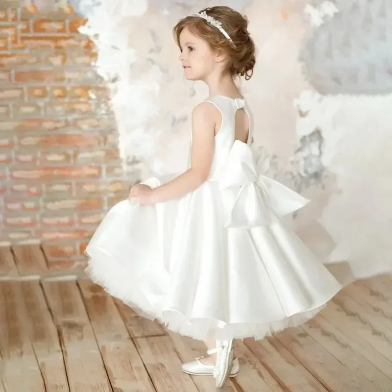 

Lovely Flower Girl Dress Satin Short Baby Backless Princess Baby Girl Prom Dress for Wedding Birthday Party Evening Gown