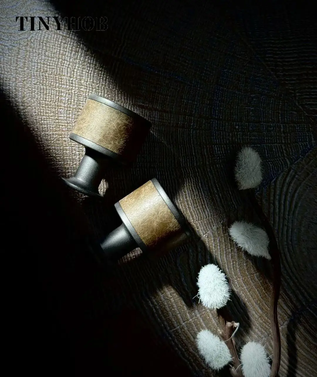 Tinyhob Cowhide Sma…