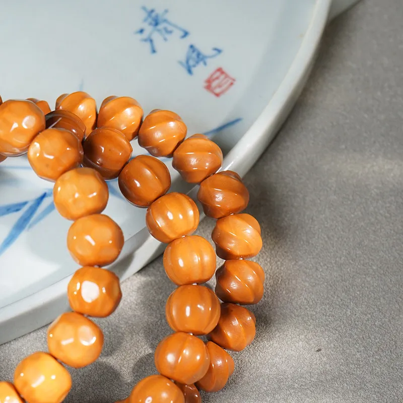 Wild Carved Monkey Head Premium Walnut Shark Fin Shape Mala Bracelet For Men Fidget Play Collectible Prayer Beads