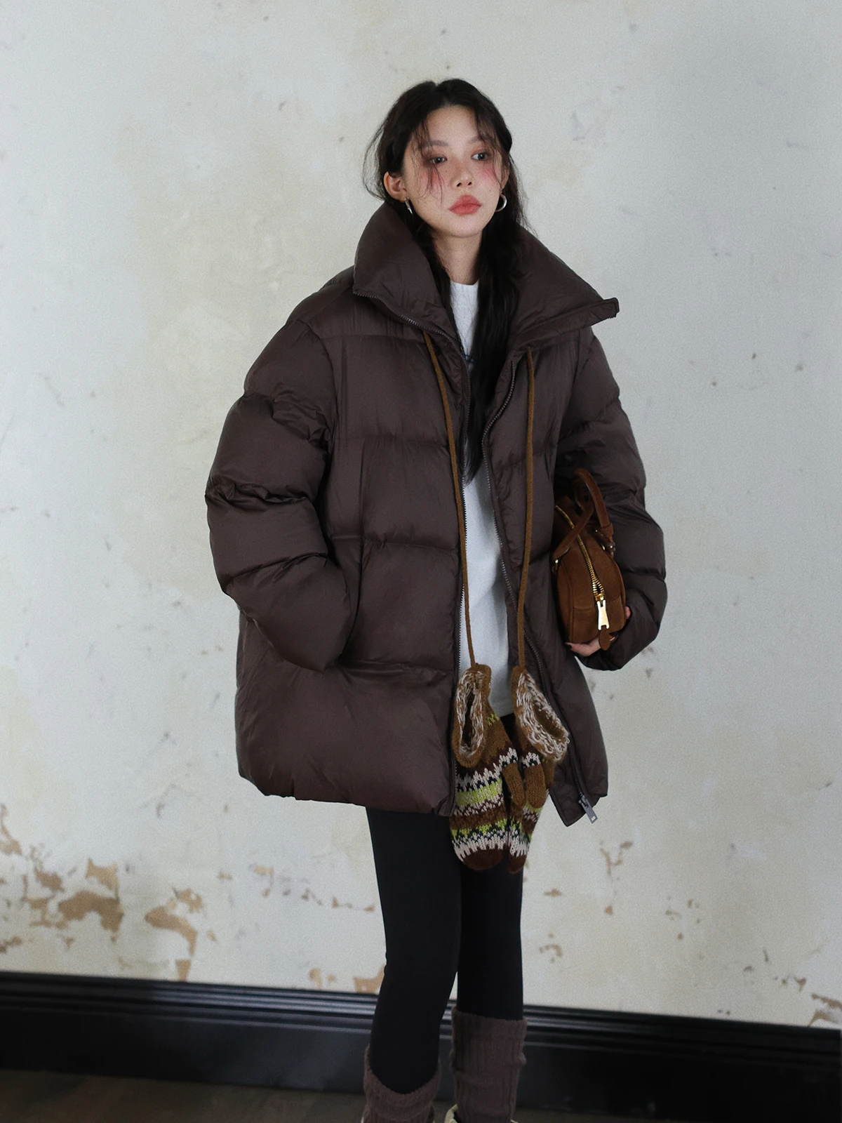 

Женская пуховая куртка DR Simple High-End с воротником-стойкой, утепленная, с дизайном Turtle Ba, 90% пуха, длинный рукав, теплая