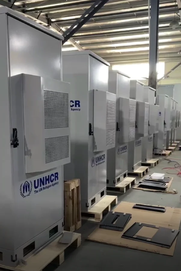 19 بوصة معدات الاتصالات الخارجية خزانة رف الضميمة 27U الفولاذ المقاوم للصدأ المجلفن سبائك الألومنيوم الصلب #4