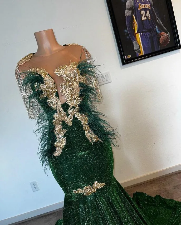 Emerald Green Mermaid African Evening Formal Dress Luxury Gilter Crystal Feather Fishtail Prom Engagement Gown 2024 gala