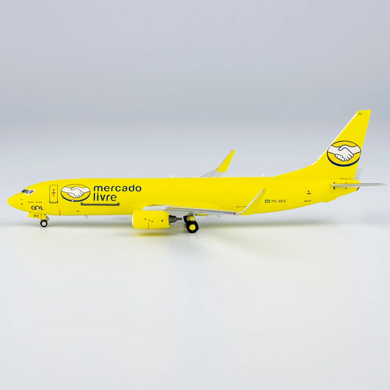 58197 Alloy Collectible Plane Gift NG Model 1:400 Mercado Livre Boeing B737-800 Diecast Aircraft Jet Model PS-GFC