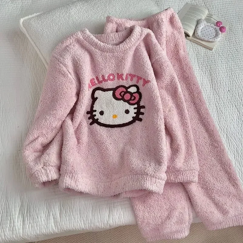 

Женский пижамный комплект Hello Kitty 2025 из ледяного шелка в горошек, одежда для сна с милым мультяшным принтом, домашняя одежда для дома, удобная одежда для сна, наряд