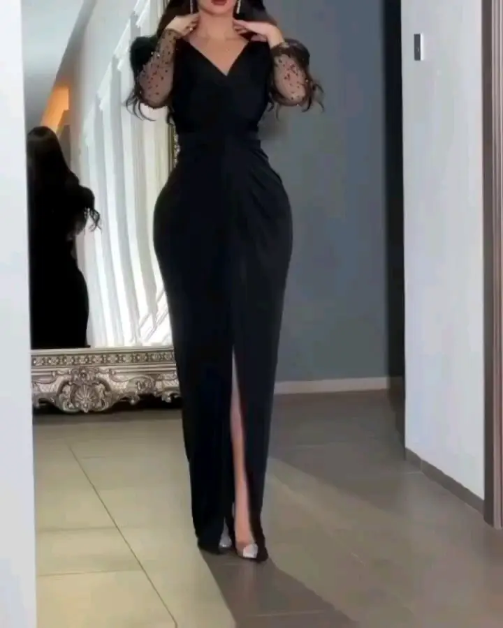 Customized Black Chiffon Long Sleeve Prom Dresses Long for Arabic Women 2025 Beading Pearls Long Sleeve Front Slit Evening Gowns