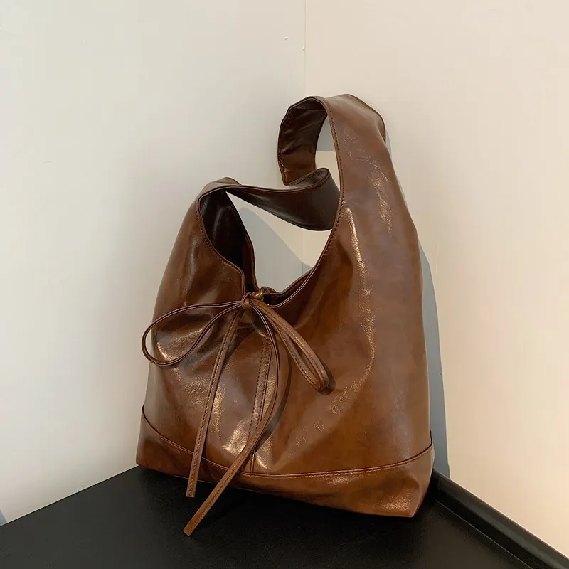 

Korean version bow underarm tote bag