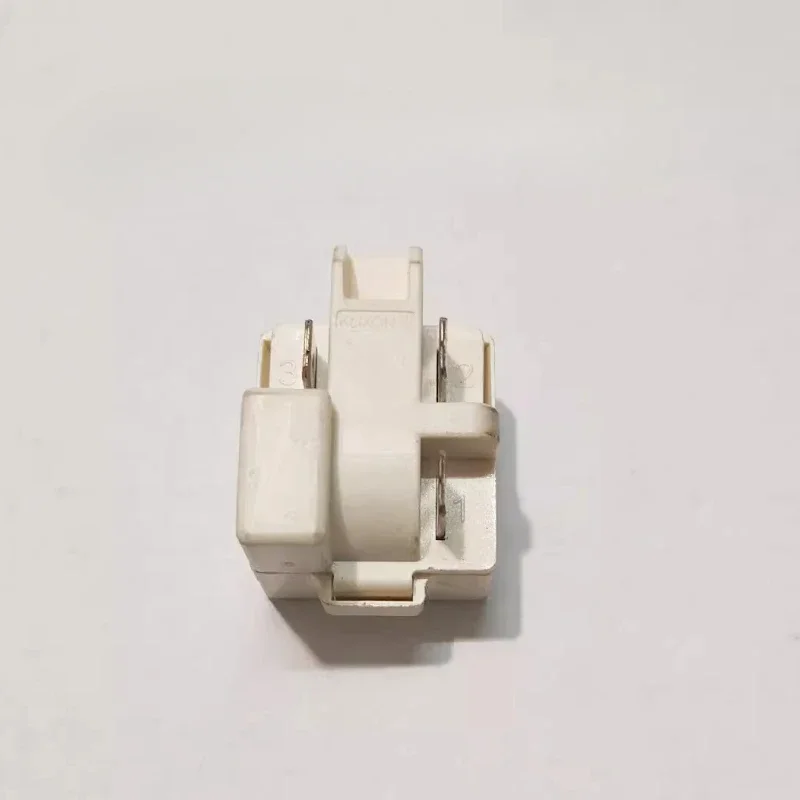 Refrigerator freezer compressor PTC starter relay overload thermal protector LPC319A-01 original