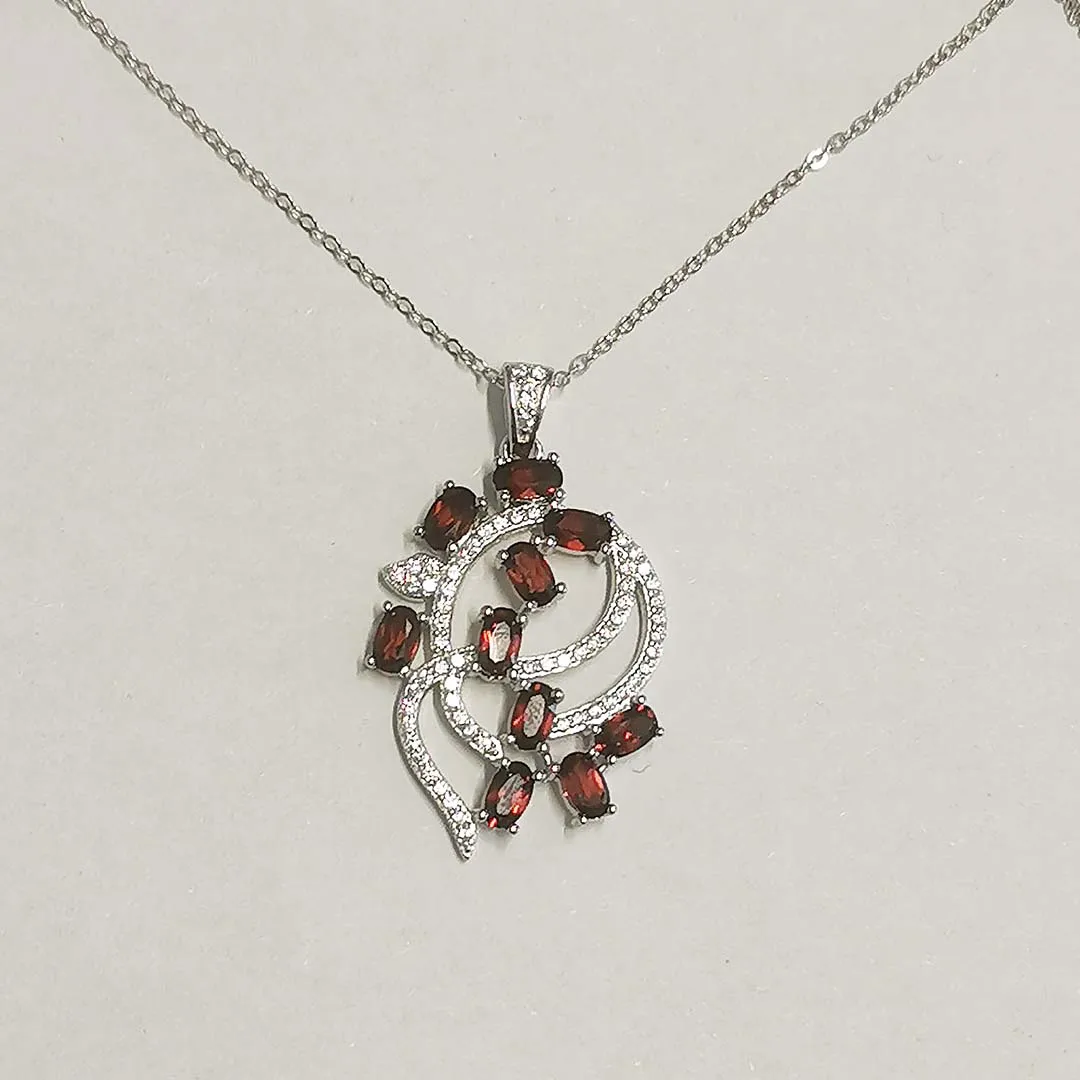 FS 3*5mm Natural Garnet S925 Sterling Silver Geometric Modeling Pendant Necklace Fine Fashion Jewelry for Women\'s MeiBaPJ
