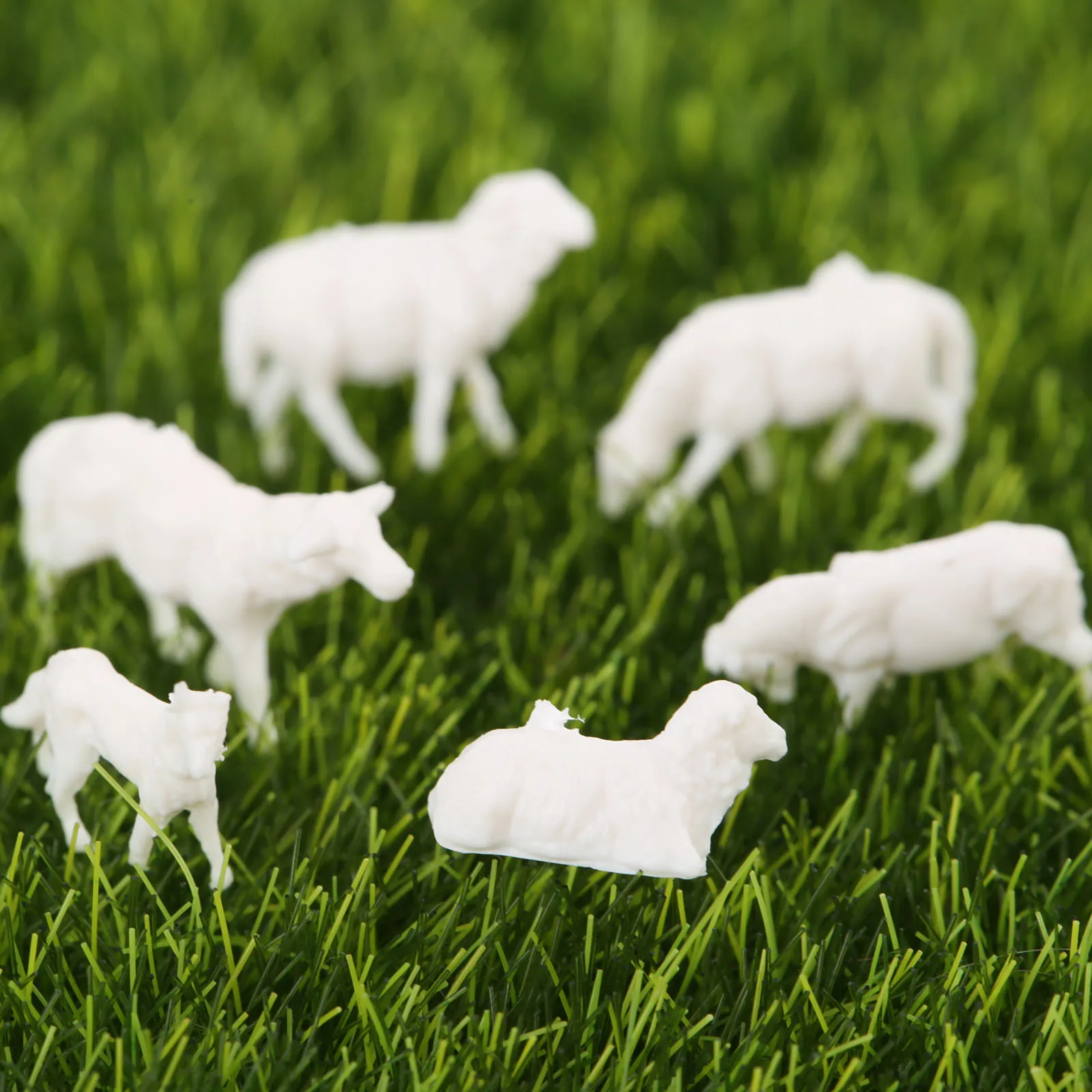 30Pcs 1:87 10mm UnPainted White Farm Animals Sheep HO Scale Model For Train Model Doll House Room Box House Model