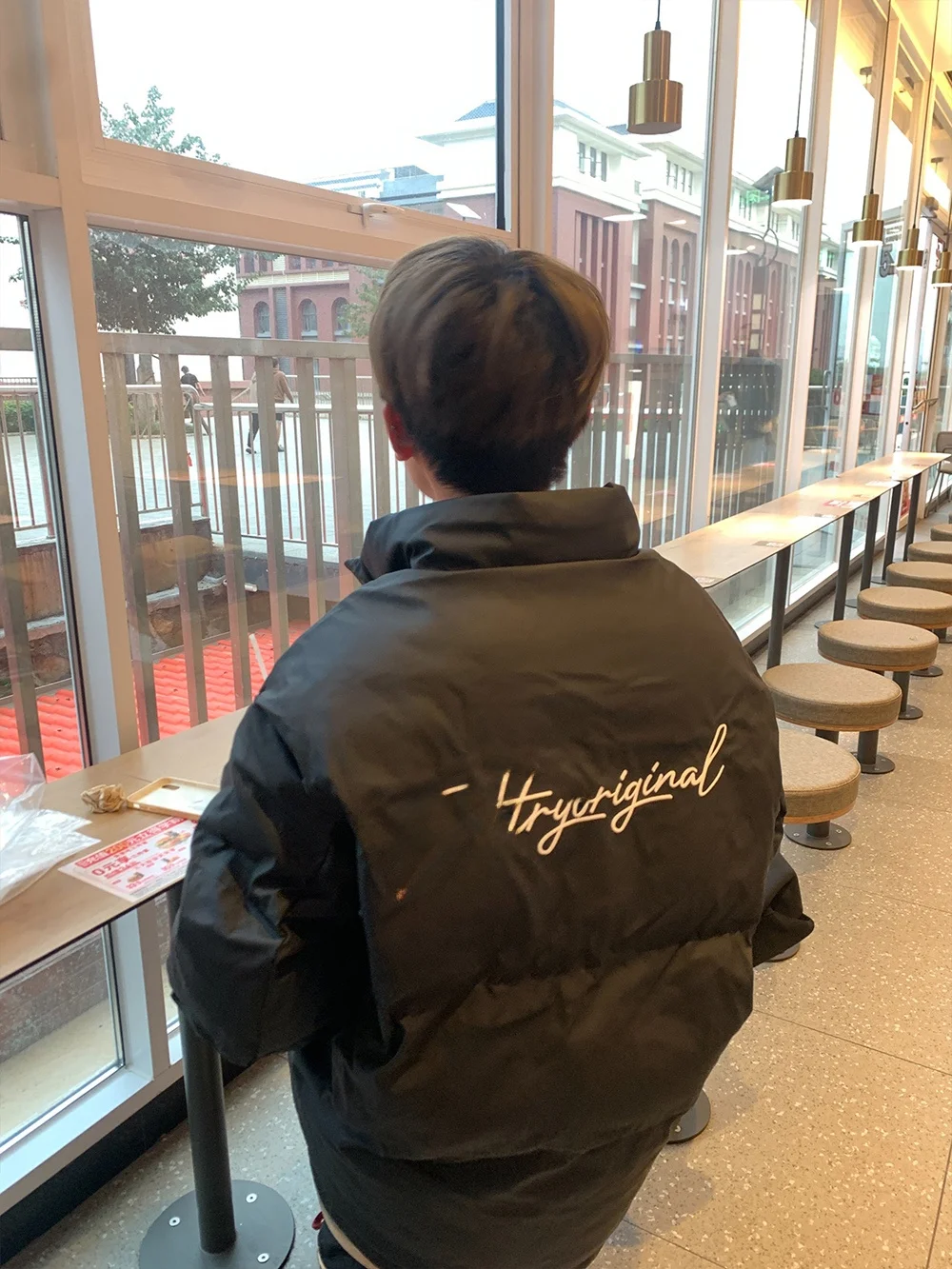 

2025 New Bla Letter Print Cotton Jaet Thiened Winter Coat for Men Youth Faion Warm Long Sve Zipper Closure Hoodie