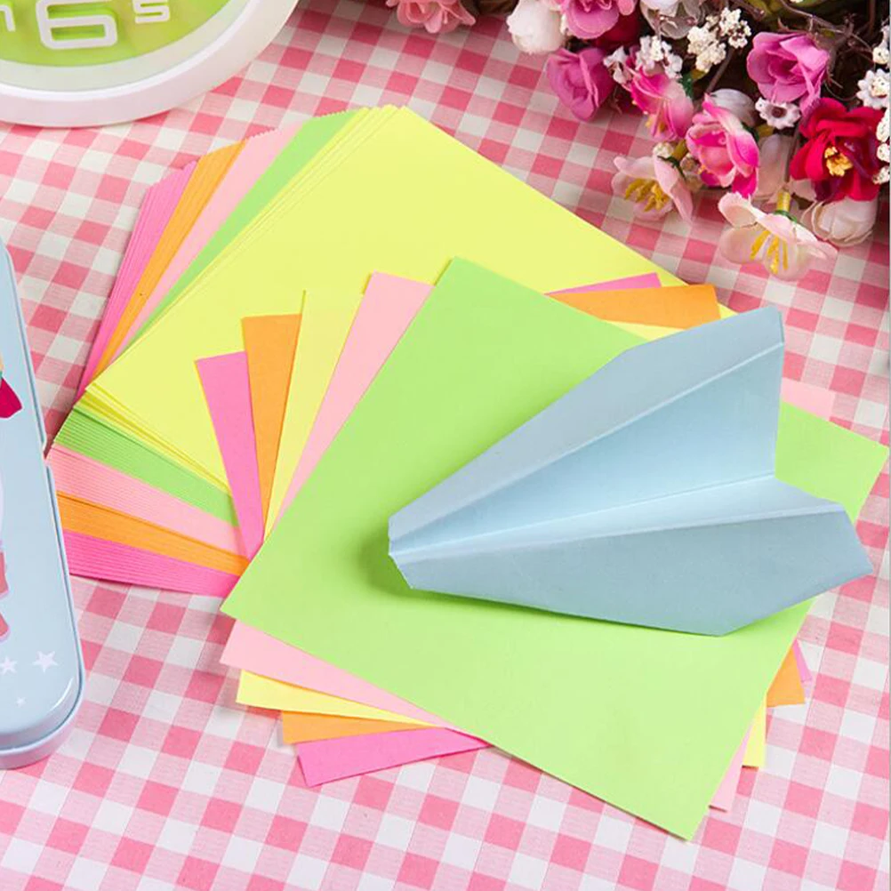 

200Pcs Color Origami Paper Premium Foldable Sheets for DIY Decoration School Projects Parent-Child Interaction Safe