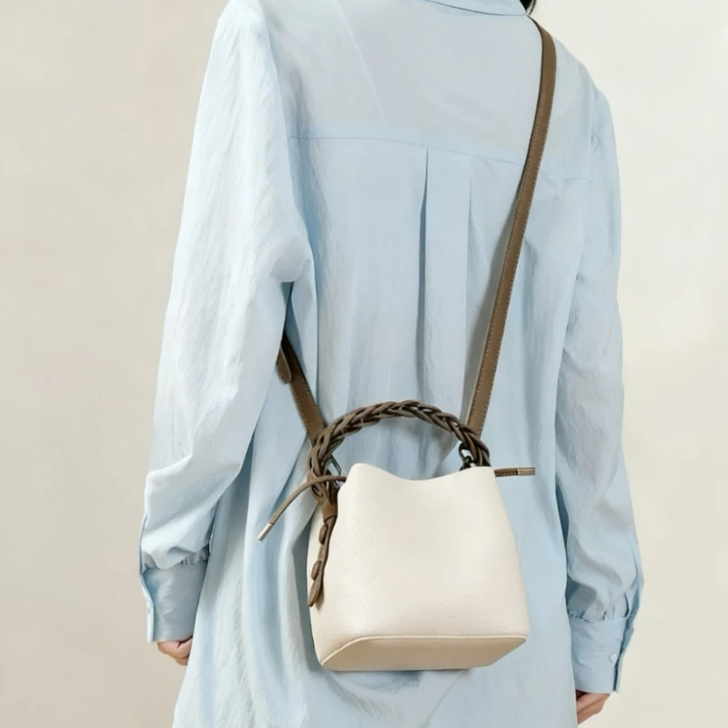 حقيبة دلو صغيرة محمولة متعددة الاستخدامات حقائب كتف كروس ذات سعة كبيرة من جلد البولي يوريثان الناعم حقيبة يد أنيقة وبسيطة #3