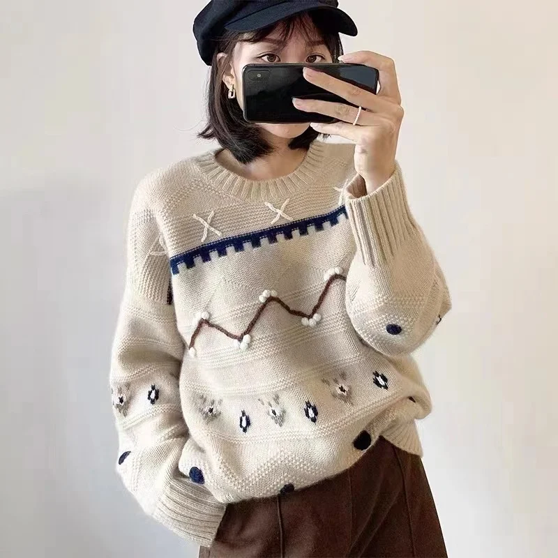 

New 2023 Autumn And Winter Women's Clothinground Neck Three-Dimensional Embroidered Pure Cashmere Sweater 1017
