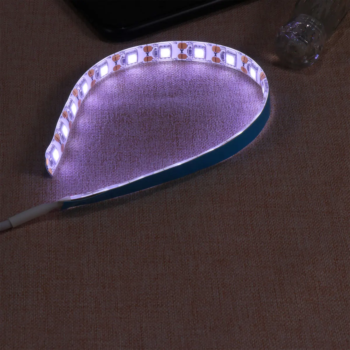 Máquina de coser con Interruptor táctil USB de 5V, tira de luz LED, adhesivo portátil, cuerda de luz LED blanca impermeable para uso doméstico y Camping