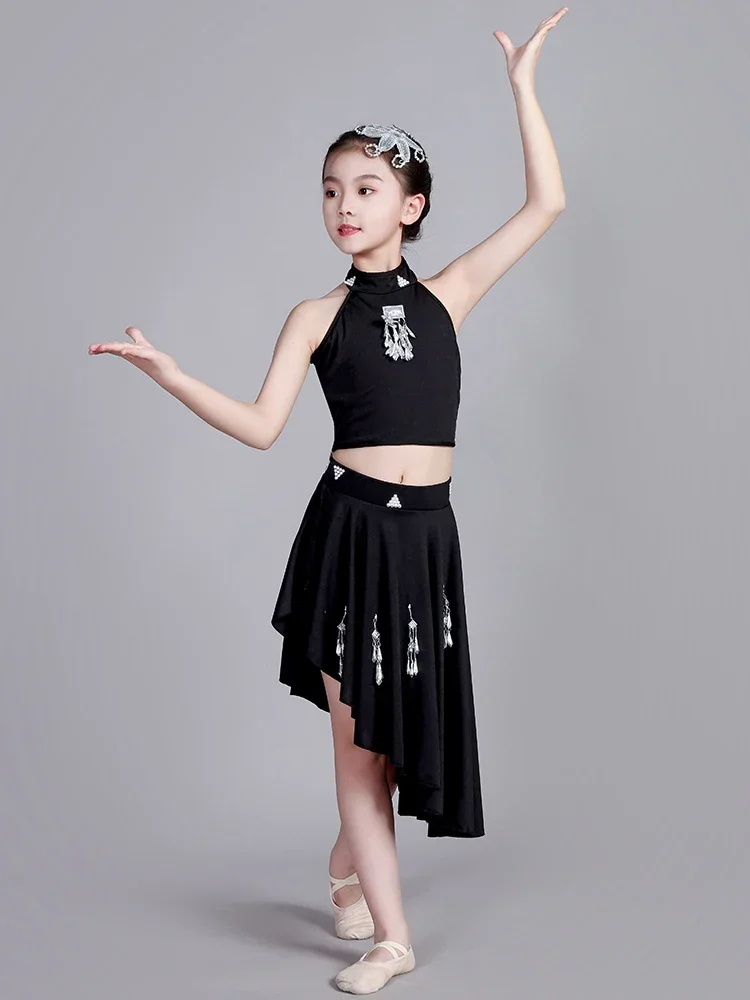 Nowa mniejszość paw taniec Dai kostium taneczny kostium wydajnościowy dziewczyny rybi ogon odzież do tańca ludowego tancerz hmong